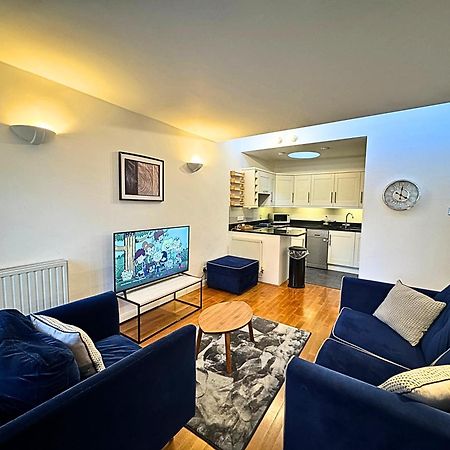 The Heart Of Kensington Mews - 3 Bedrooms House-Private Entrance-Hyde Park Walk Away-Green Park 9 Minutes Underground- The Best Of London With Glamour Of Kensington מראה חיצוני תמונה