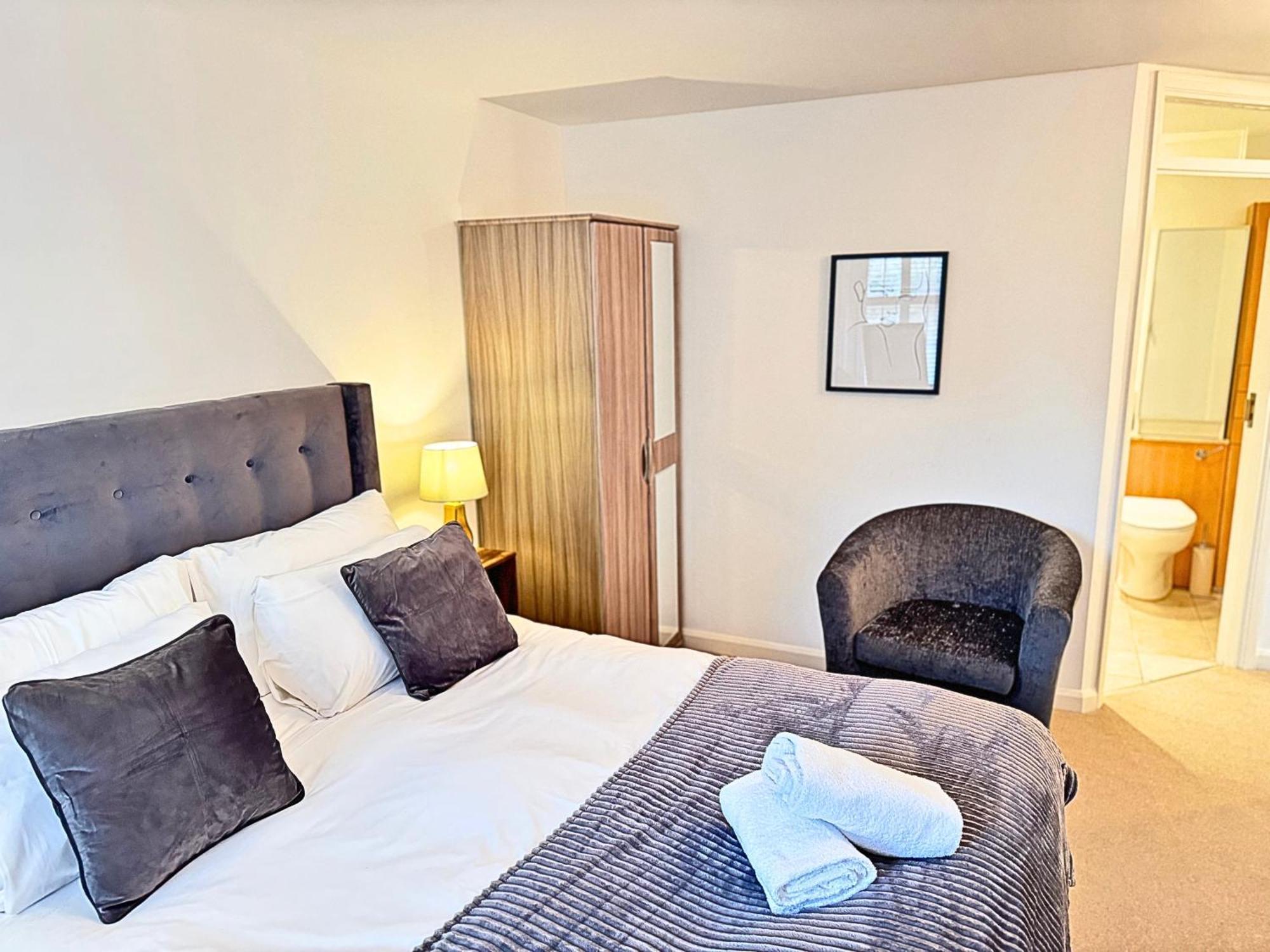 The Heart Of Kensington Mews - 3 Bedrooms House-Private Entrance-Hyde Park Walk Away-Green Park 9 Minutes Underground- The Best Of London With Glamour Of Kensington מראה חיצוני תמונה