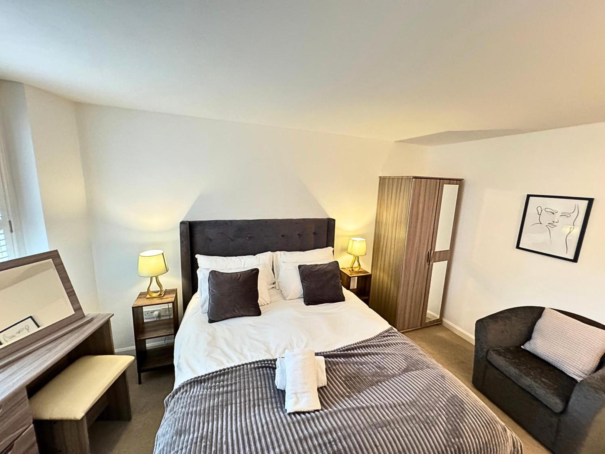 The Heart Of Kensington Mews - 3 Bedrooms House-Private Entrance-Hyde Park Walk Away-Green Park 9 Minutes Underground- The Best Of London With Glamour Of Kensington מראה חיצוני תמונה