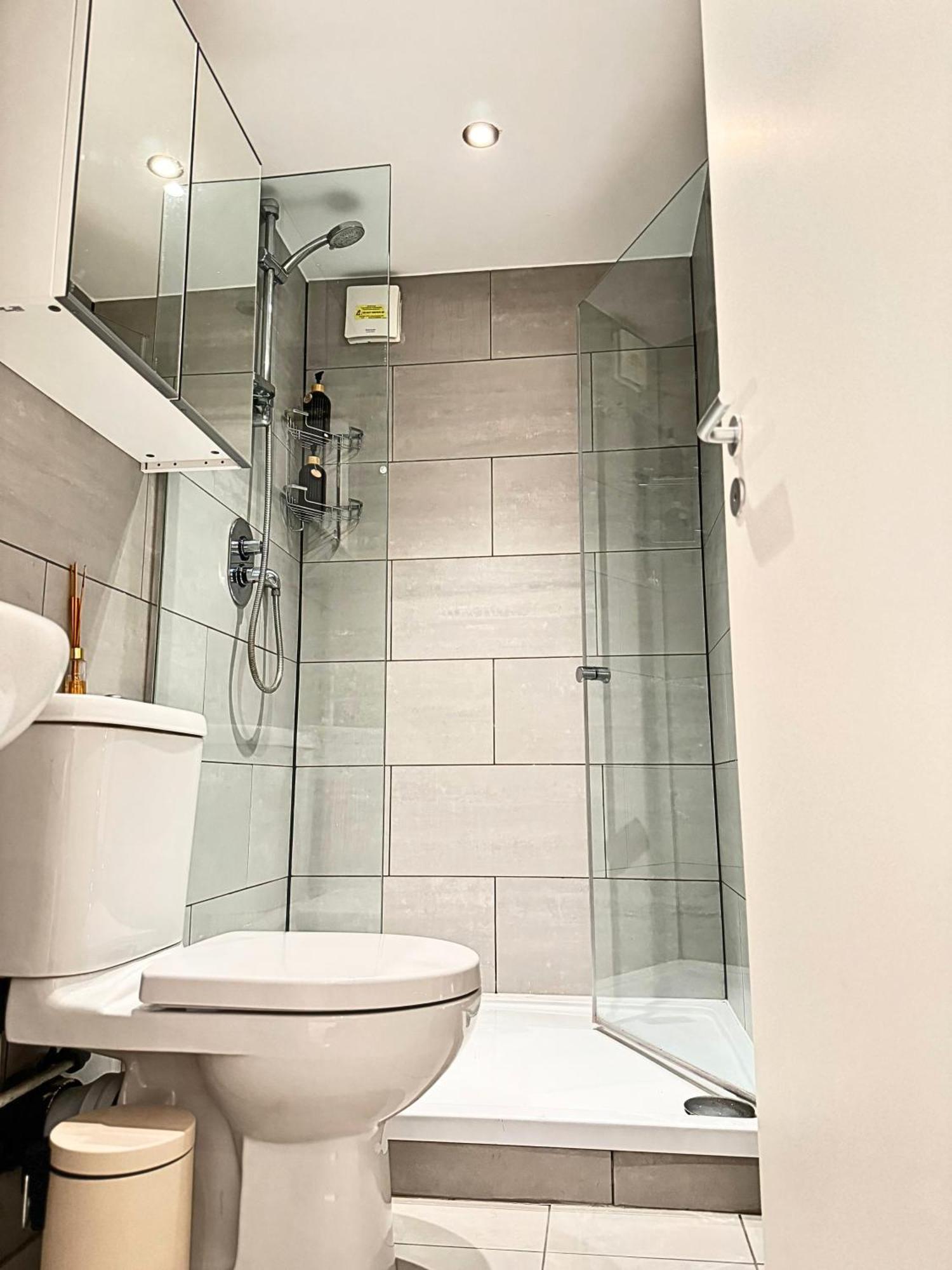 The Heart Of Kensington Mews - 3 Bedrooms House-Private Entrance-Hyde Park Walk Away-Green Park 9 Minutes Underground- The Best Of London With Glamour Of Kensington מראה חיצוני תמונה
