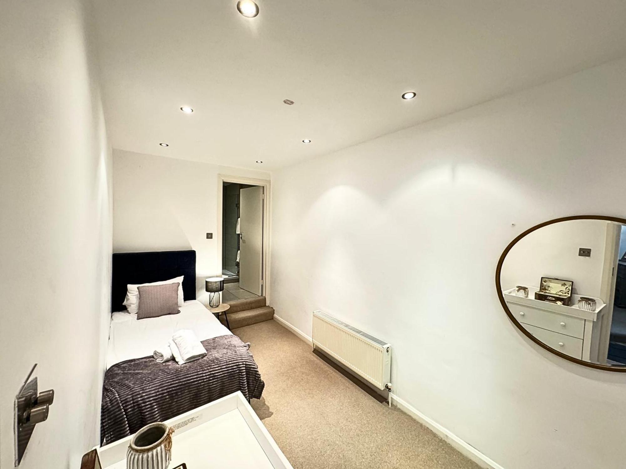The Heart Of Kensington Mews - 3 Bedrooms House-Private Entrance-Hyde Park Walk Away-Green Park 9 Minutes Underground- The Best Of London With Glamour Of Kensington מראה חיצוני תמונה