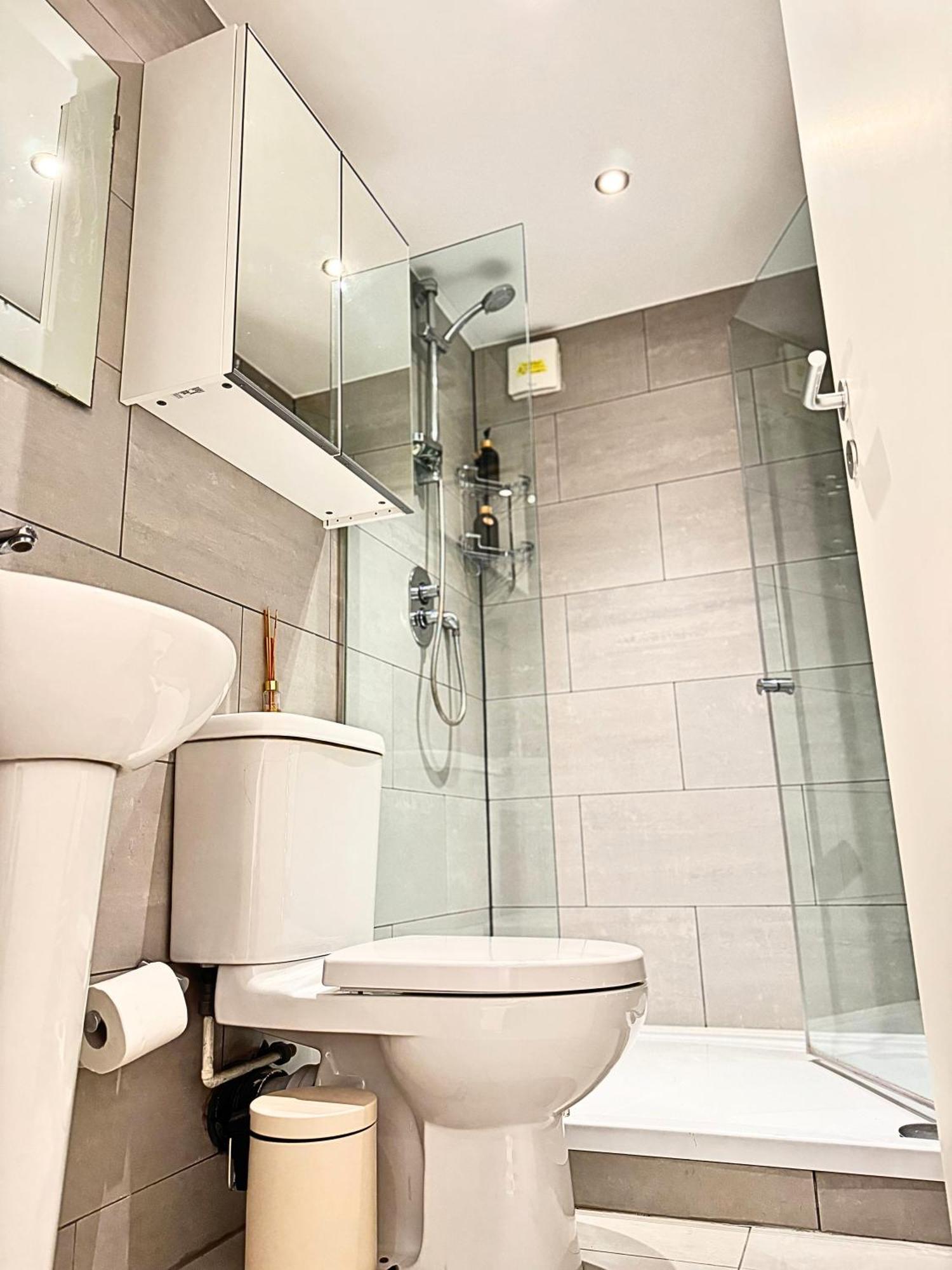 The Heart Of Kensington Mews - 3 Bedrooms House-Private Entrance-Hyde Park Walk Away-Green Park 9 Minutes Underground- The Best Of London With Glamour Of Kensington מראה חיצוני תמונה