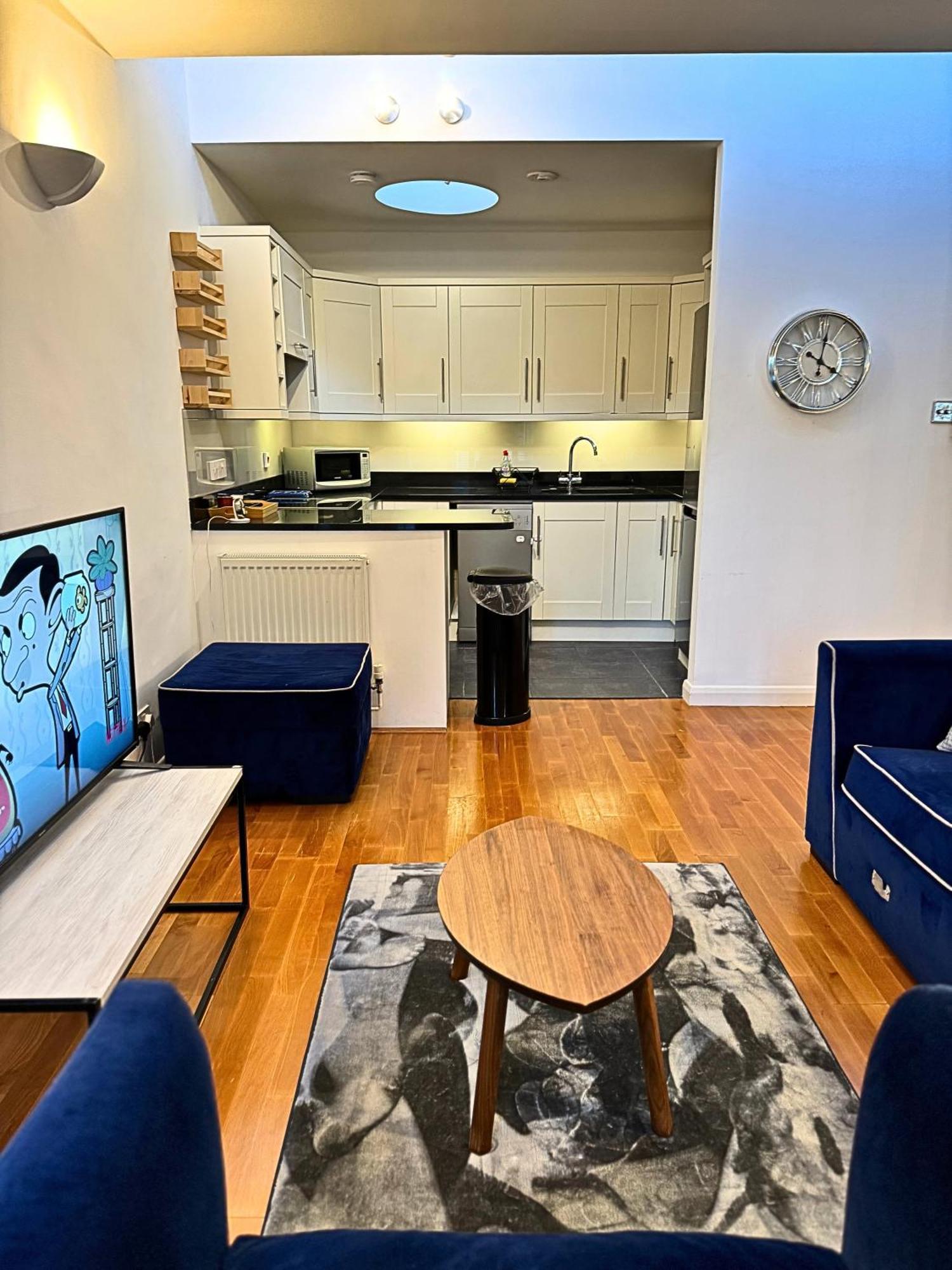 The Heart Of Kensington Mews - 3 Bedrooms House-Private Entrance-Hyde Park Walk Away-Green Park 9 Minutes Underground- The Best Of London With Glamour Of Kensington מראה חיצוני תמונה
